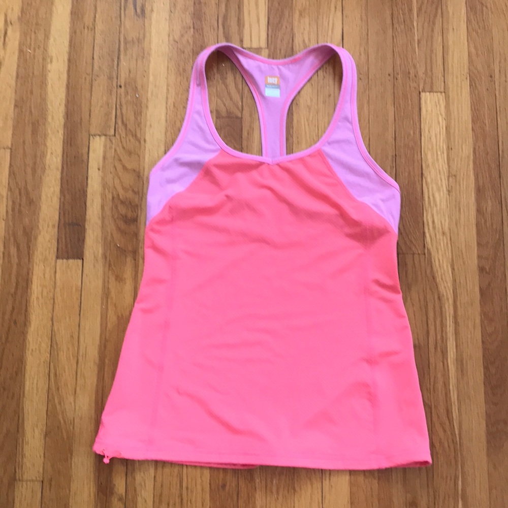 Lucy racerback tank top EUC size small